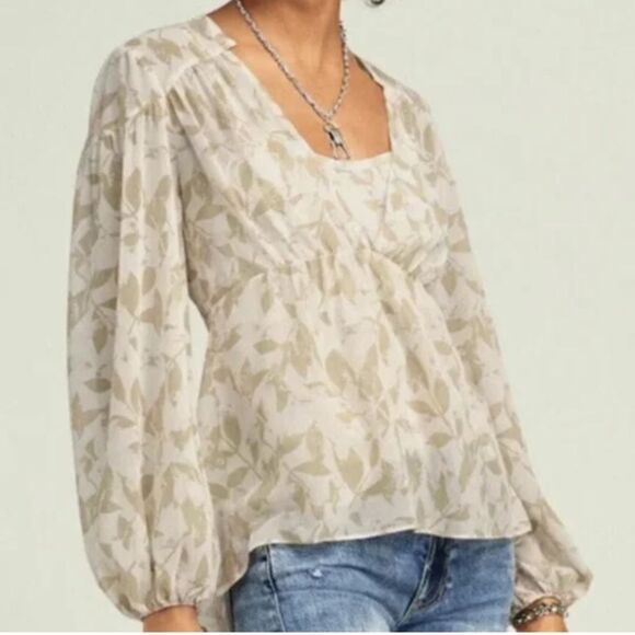 Cabi Couplet Blouse Flowy Chiffon Sheer Long Sleeve Top w/ Cami Beige Cream S - Picture 1 of 15